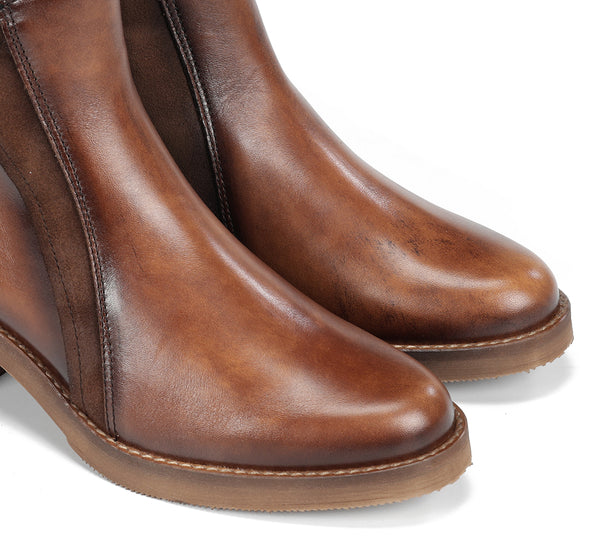 Layla D9547 | Cuero