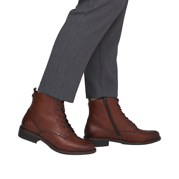 Lace Up Boot | D0F83-22
